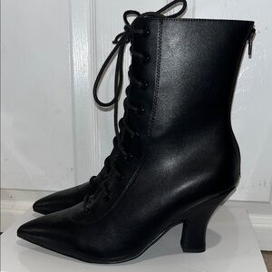 STRANGE CVLT Victoria heel boots